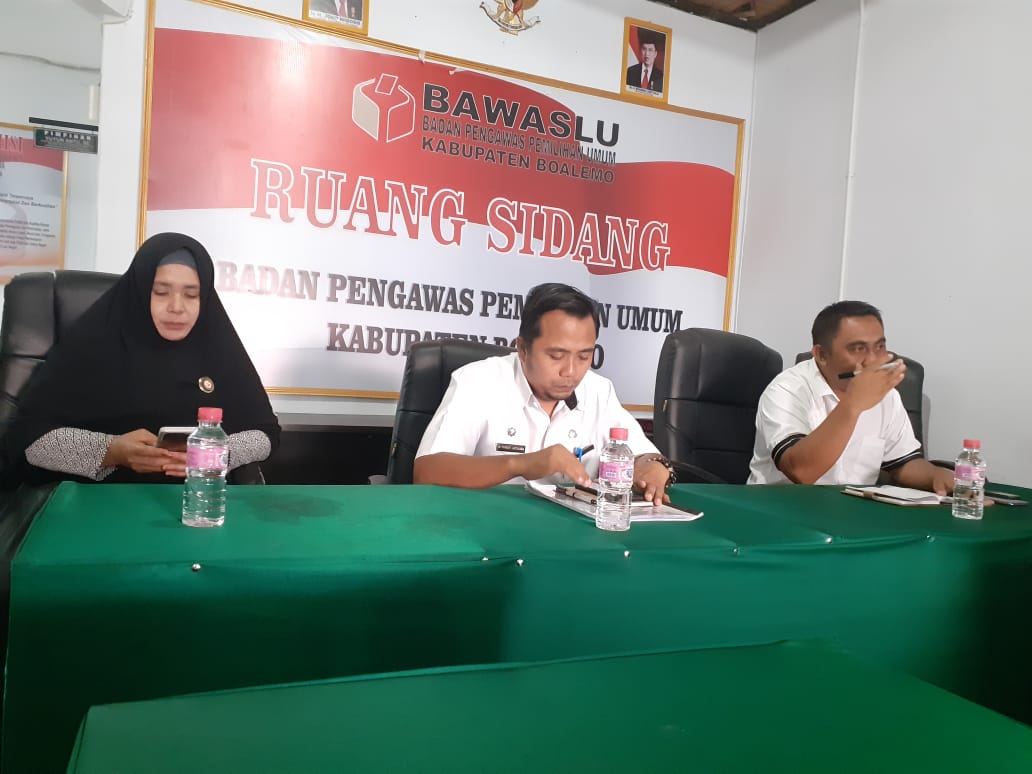 BAWASLU KABUPATEN BOALEMO MENDAPAT KUNJUNGAN KERJA PERDANA KASEK BAWASLU PROVINSI GORONTALO