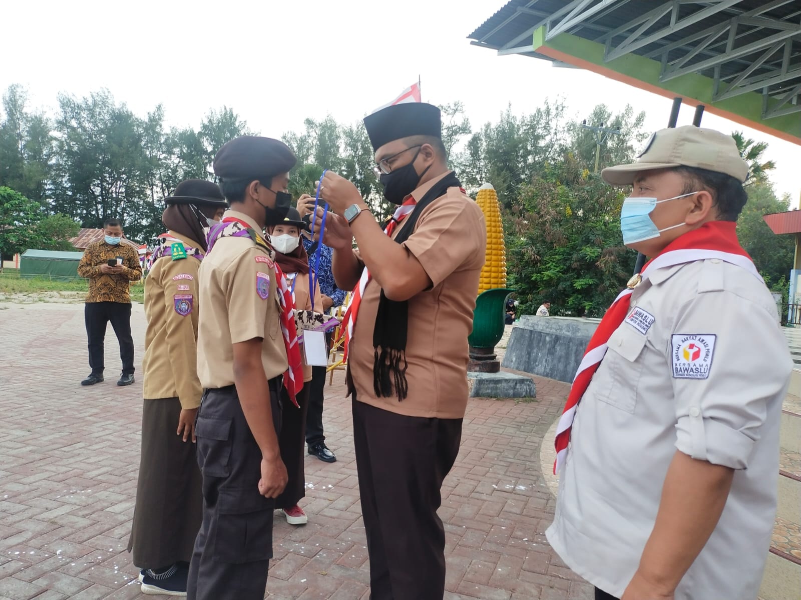 PERKEMAHAN BHAKTI SAKA ADHYASTA PEMILU BOALEMO DIBUKA LANGSUNG OLEH FRITZ EDWARD SIREGAR