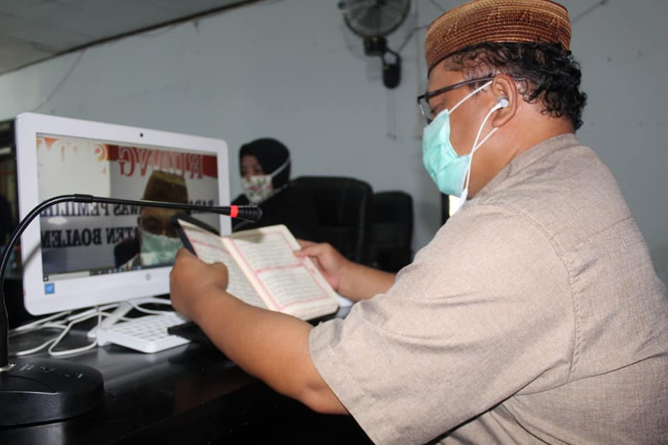 SAMBUT RAMADHAN, BAWASLU KAB. BOALEMO GELAR HALAL BIHALAL DAN KHATAM QURAN DARING