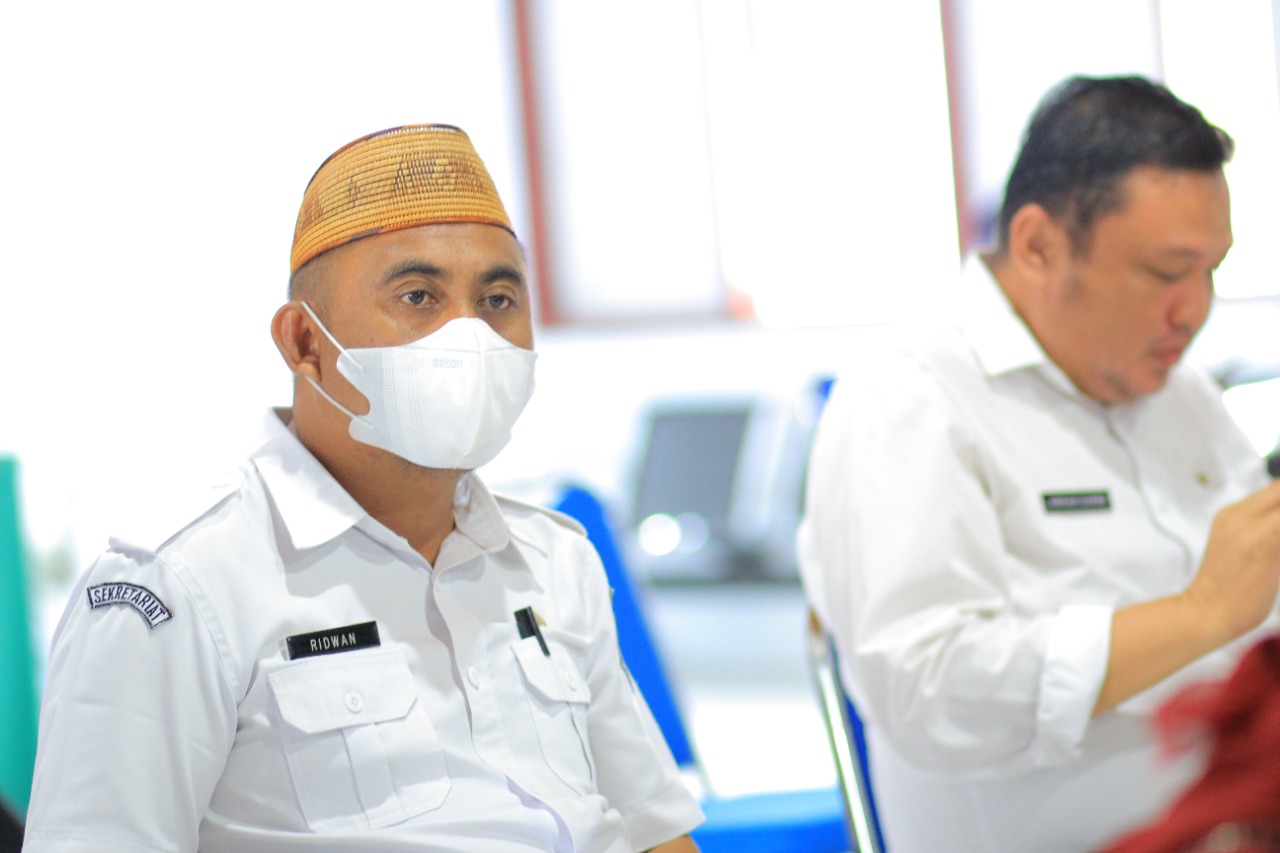 BAGIAN KEUANGAN BAWASLU BOALEMO IKUTI TRAINING APLIKASI SAKTI