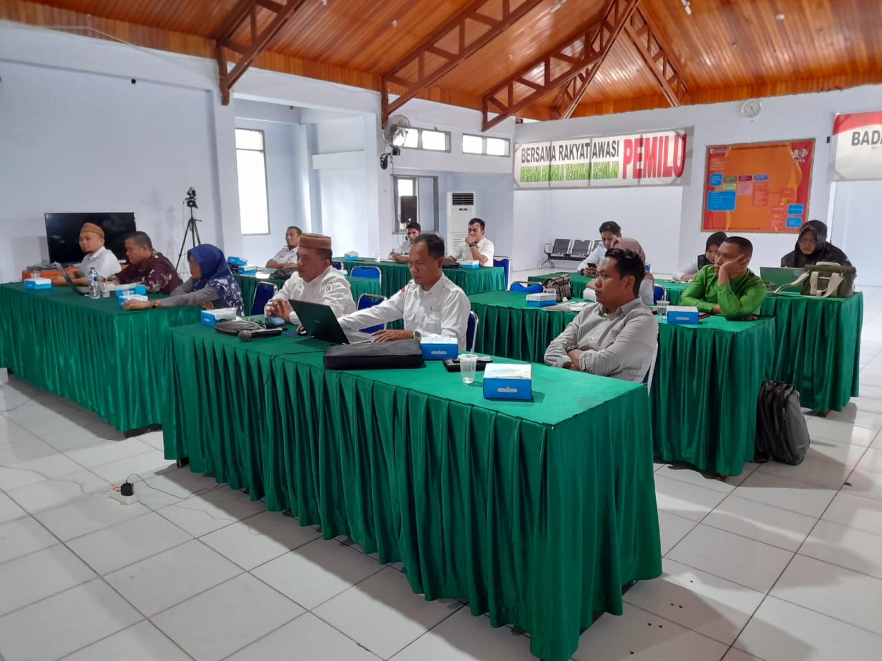 AMIR DJ. KOEM SIAP BERKONTRIBUSI DALAM PERUMUSAN KONSEP INVESTIGASI BAWASLU