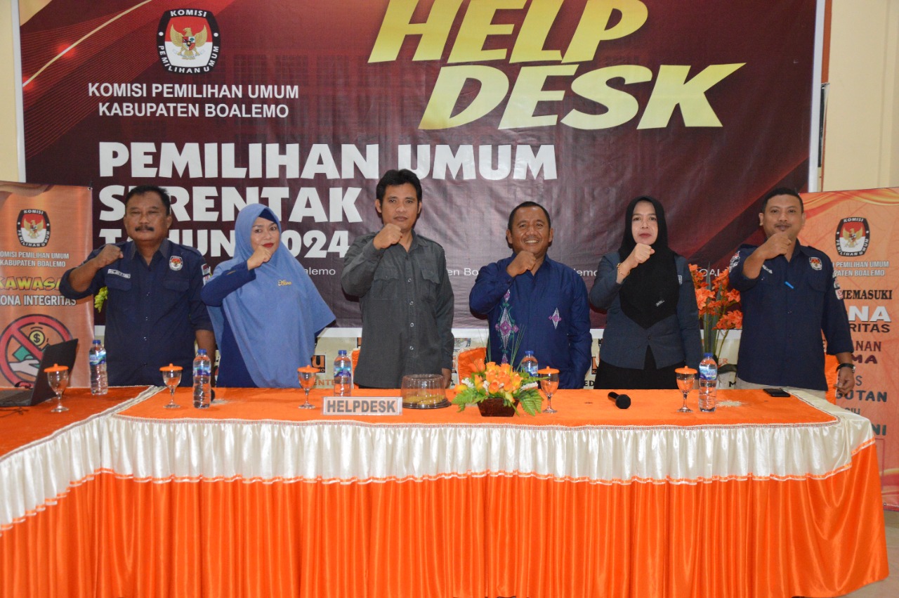 PASTIKAN KESIAPAN FAKTUALISASI PARPOL, BAWASLU KUNJUNGI KPU BOALEMO