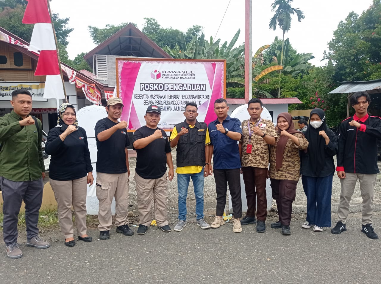 POSKO ADUAN MASYARAKAT BAWASLU BOALEMO RESMI DILAUNCHING