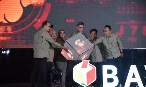 Lolly Suhenti Membuka Rakornas Pengawasan Siber