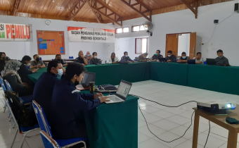 BAWASLU KABUPATEN BOALEMO IKUTI RAKOR PENYUSUNAN LAPORAN AKHIR KEHUMASAN DAN HUKUM