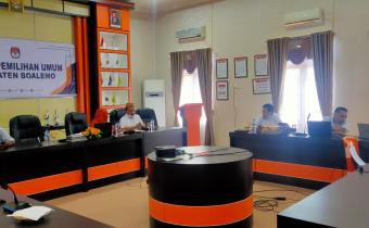 UJI AKURASI DATA PEMILIH, BAWASLU KAB. BOALEMO LAKUKAN UJI PETIK" DATA KPU"