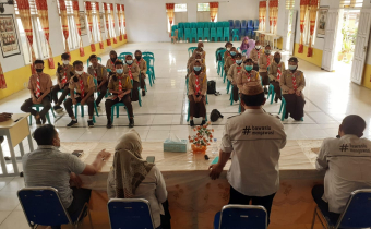 AMIR KOEM BUJUK SI SERAGAM COKELAT MASUK SAKA ADHYASTA PEMILU