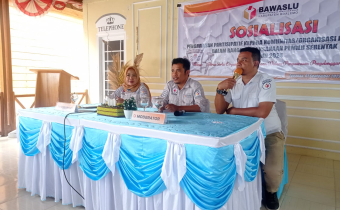 BERIKAN MATERI PENGAWASAN PARTISIPATIF, YUYUN AJAK PESERTA LAHIRKAN FORUM BARU