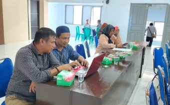 Anggota Bawaslu Boalemo, Yesmar Panigoro ikuti Rapat Penyelarasan data Penanganan Pelanggaran