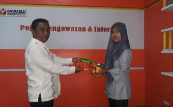 SIAP HADAPI NEW NORMAL, BAWASLU KAB. BAOLEMO SIAPKAN SUPLEMEN UNTUK PIMPINAN DAN STAF SEKRETARIAT